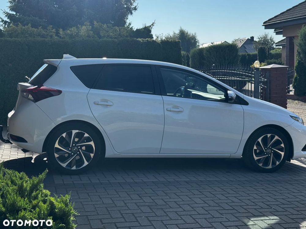 Toyota Auris 1.33 VVT-i Life - 13
