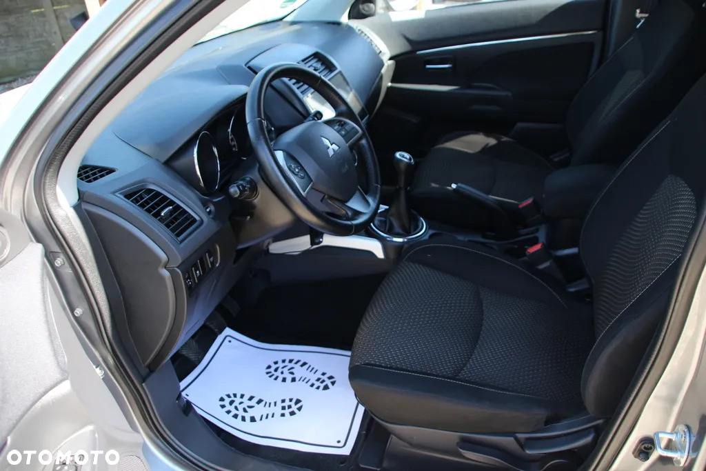 Mitsubishi ASX 1.6 2WD Instyle - 24