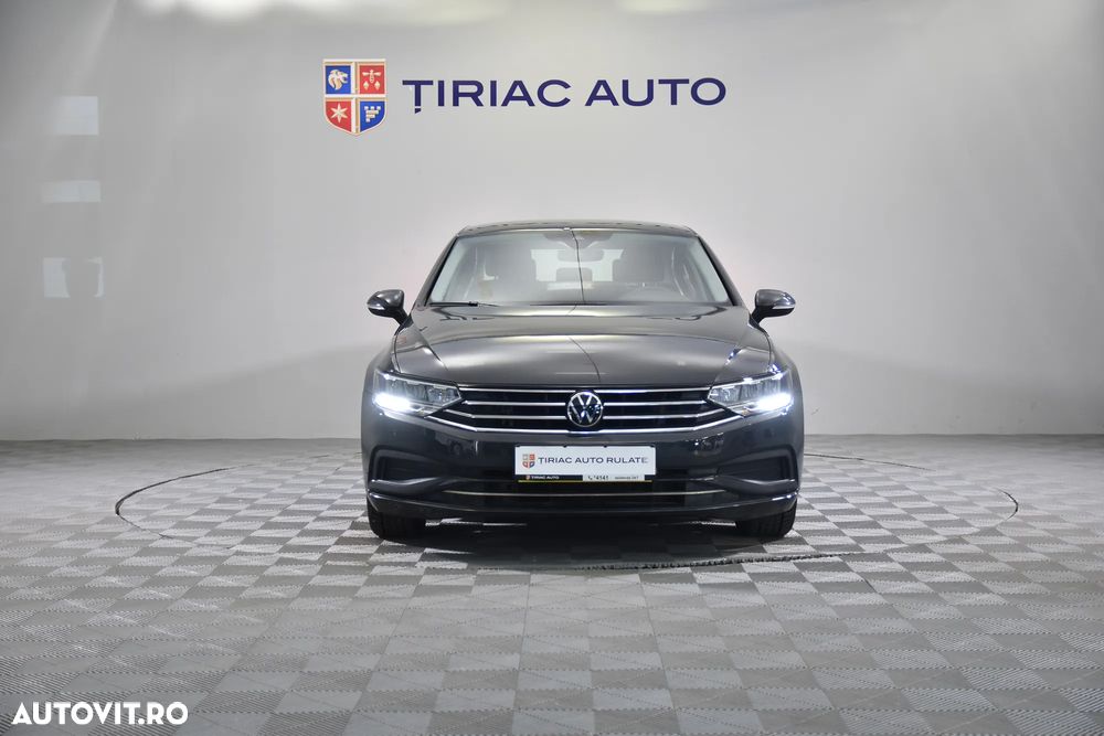 Volkswagen Passat - 9