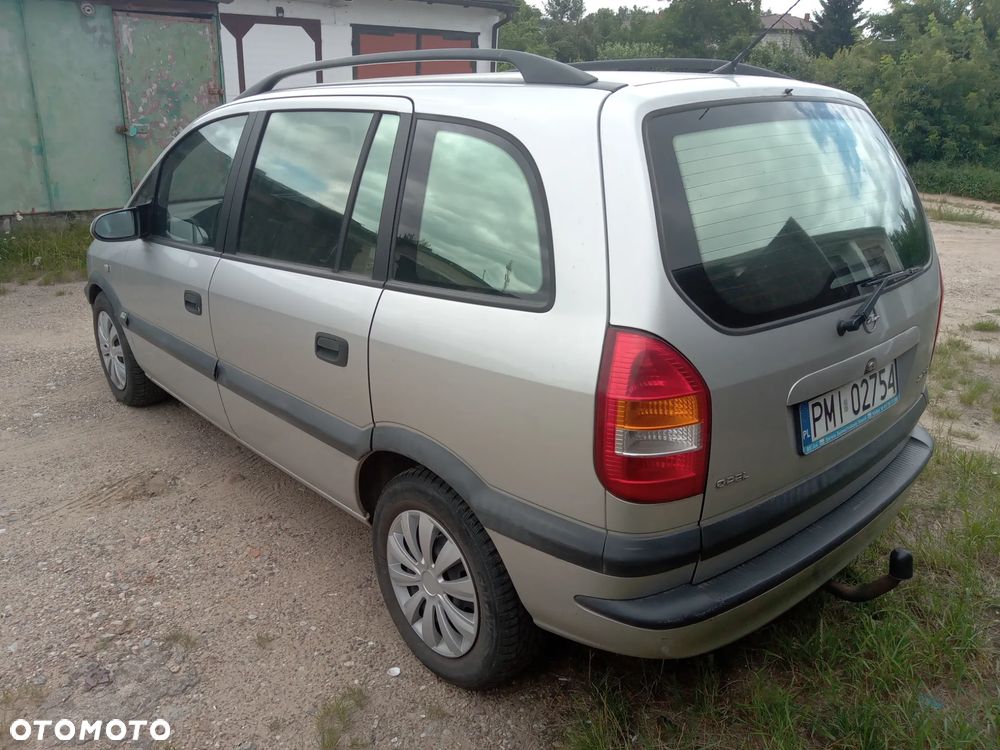 Opel Zafira 1.8 16V Elegance - 4