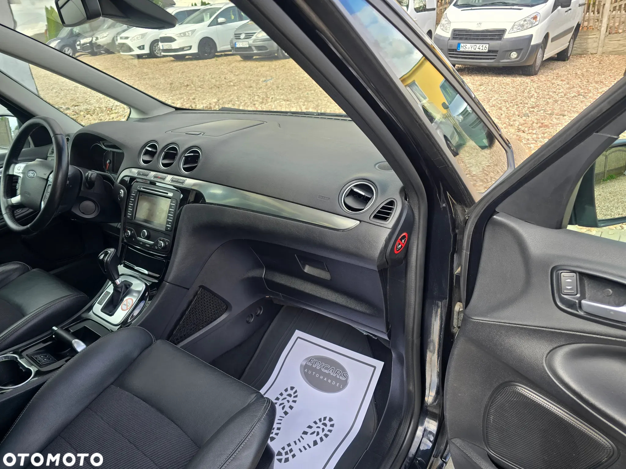 Ford Galaxy 2.0 TDCi DPF Titanium - 23