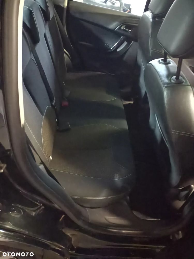 Citroën C3 1.4 HDi Senso Drive Exclusive - 11