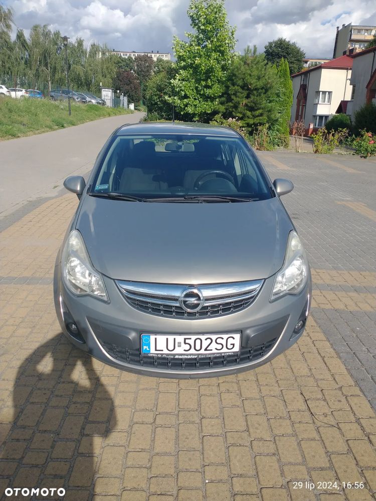 Opel Corsa - 11