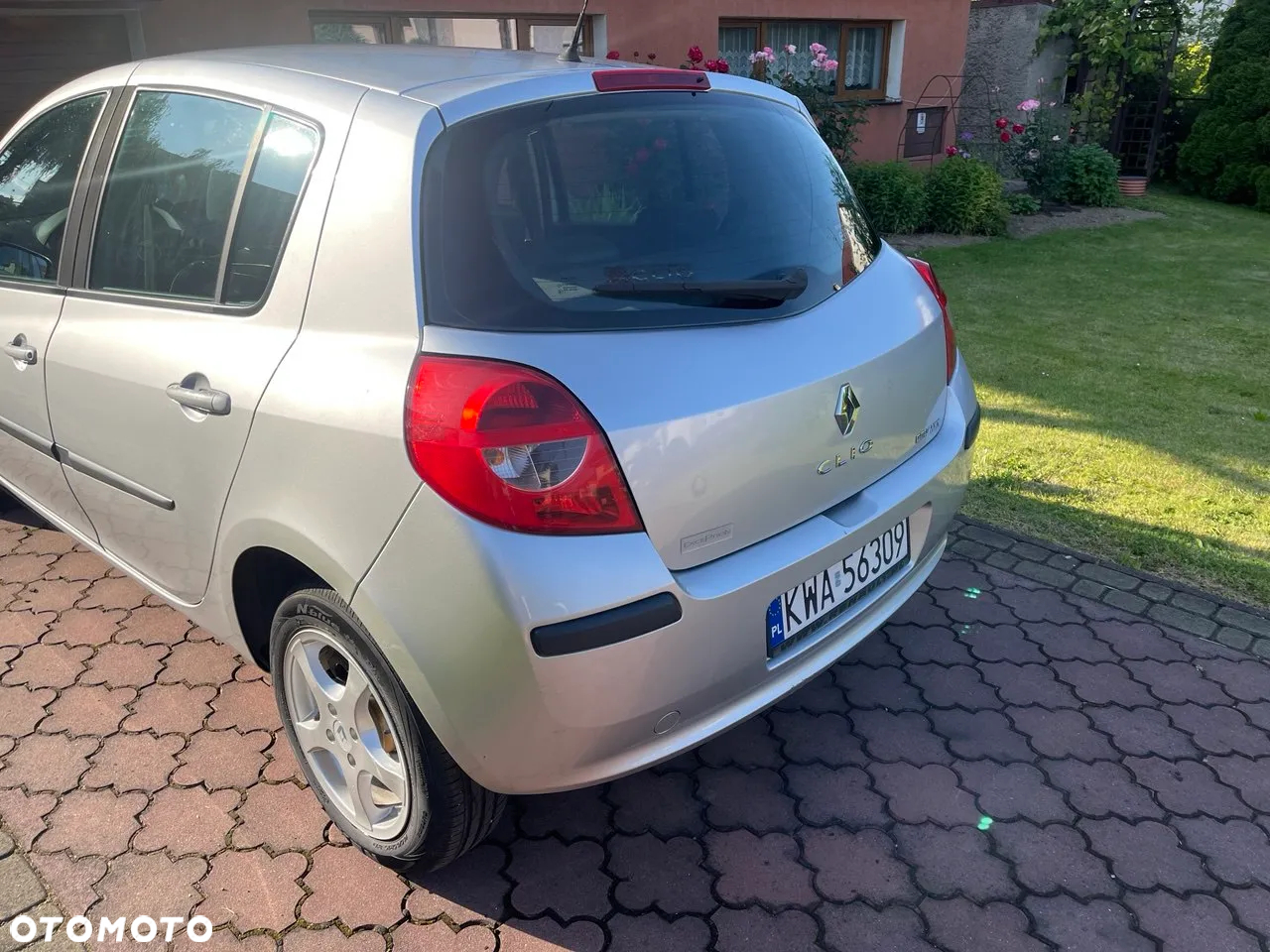 Renault Clio 1.5 dCi Extreme - 12