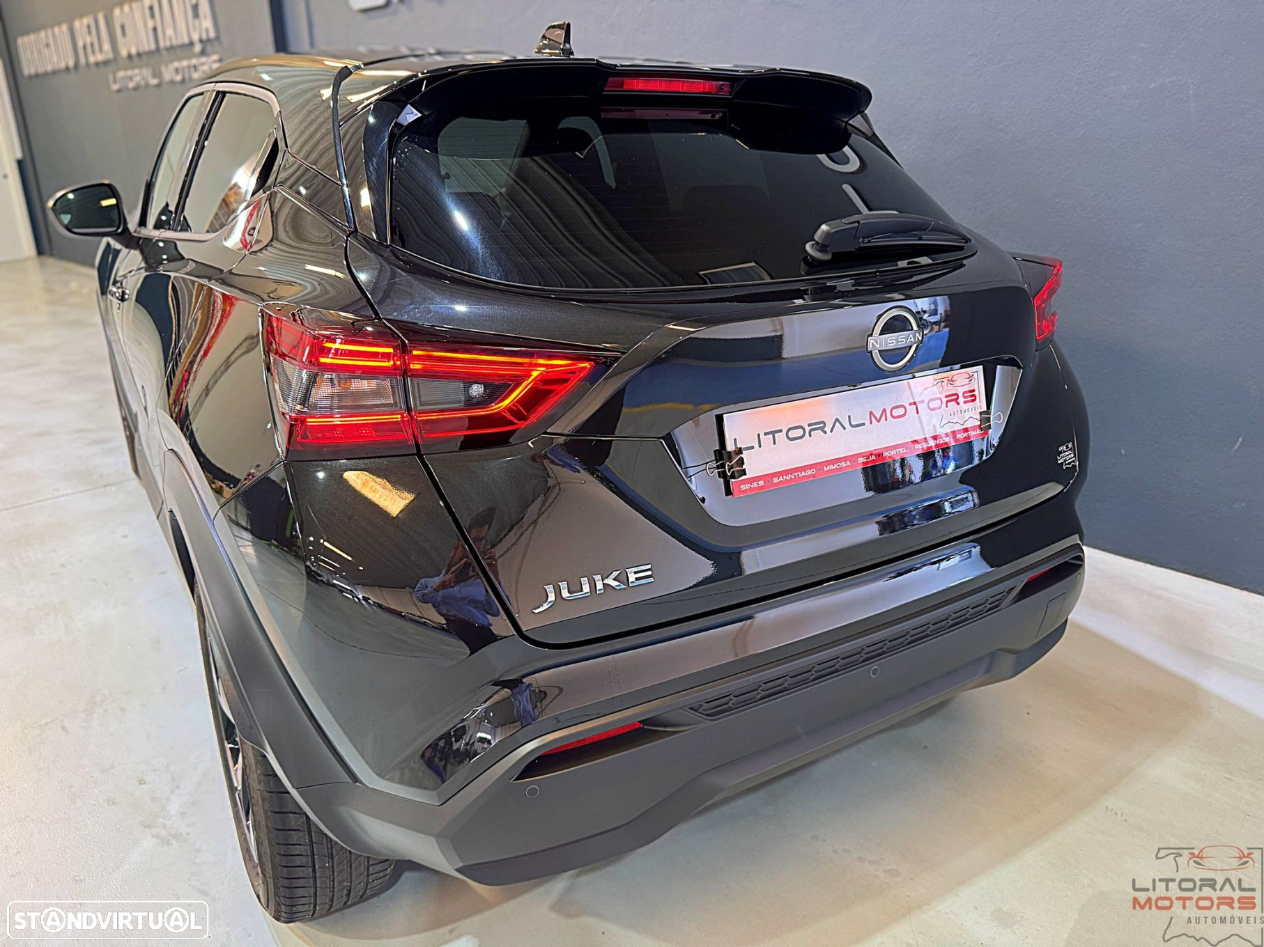 Nissan Juke 1.0 DIG-T N-Design Black - 9
