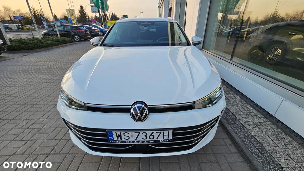 Volkswagen Passat - 5