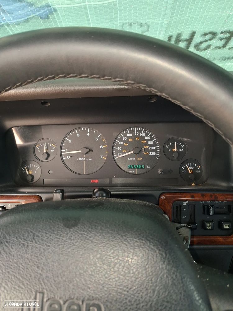 Jeep Grand Cherokee - 5