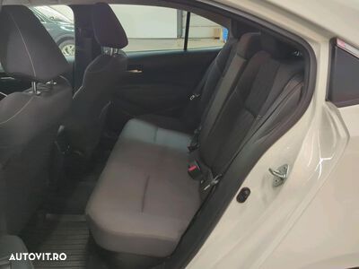 Toyota Corolla - 6