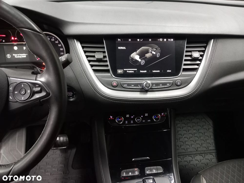 Opel Grandland X 1.6 T PHEV 4x4 Edition Business - 33