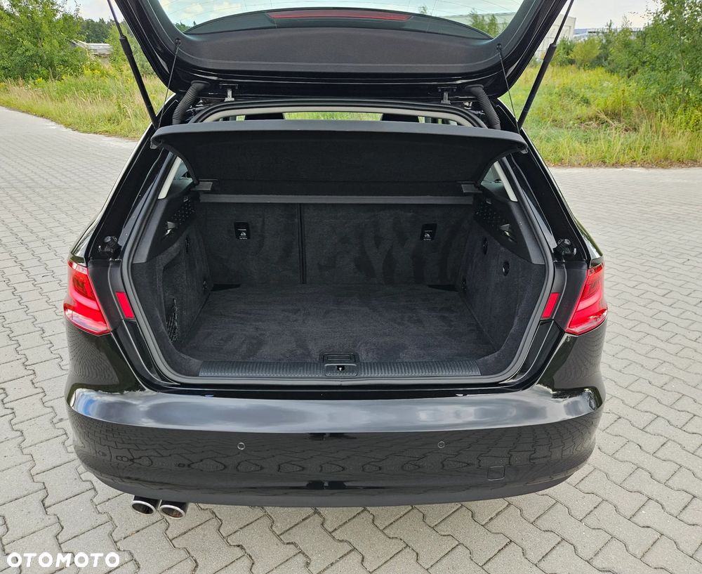 Audi A3 Sportback 2.0 TDI quattro Attraction - 21