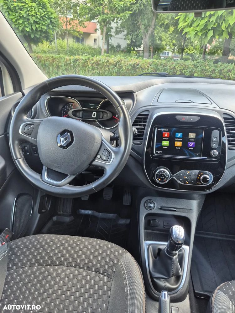 Renault Captur - 14