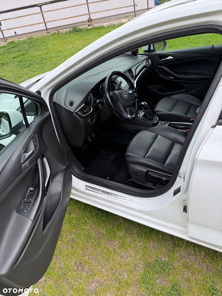 Opel Astra 1.6 CDTI DPF ecoFLEX TourerStart/Stop Exklusiv - 8