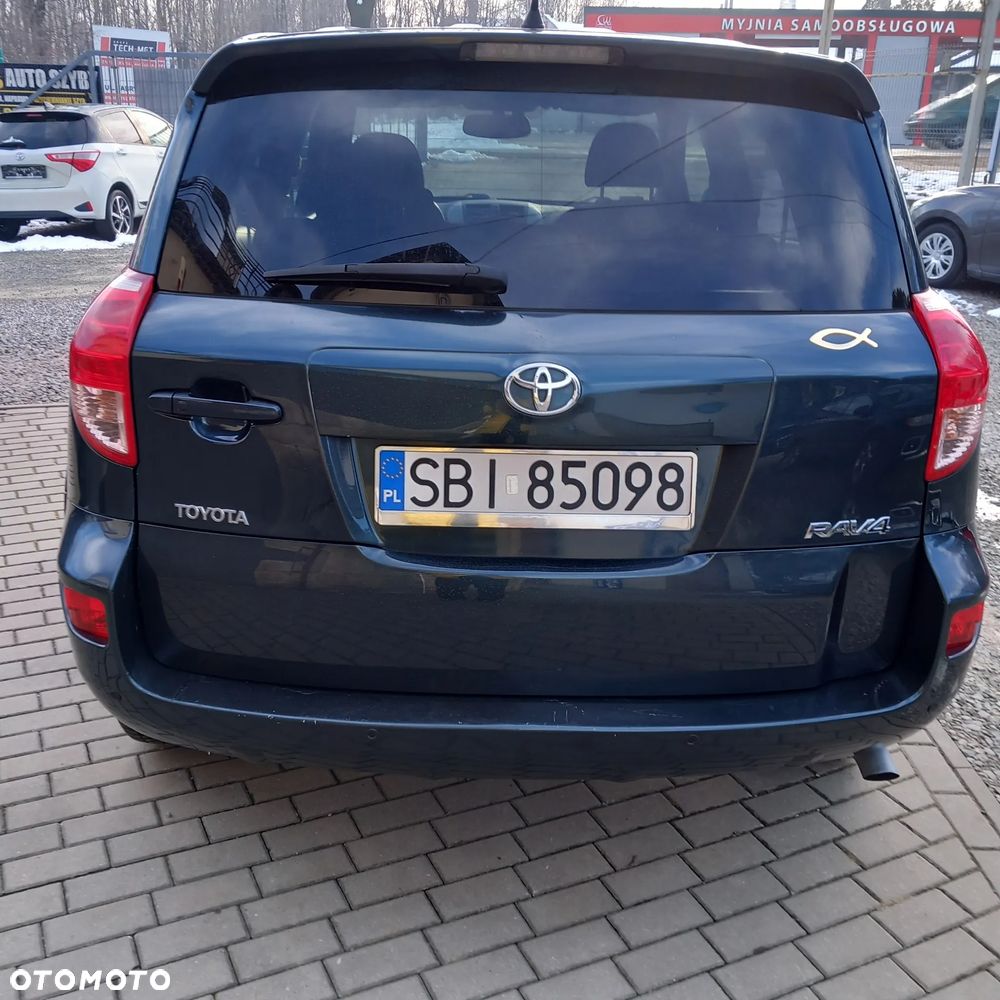 Toyota RAV4 2.2 D-CAT 4x4 Executive - 8