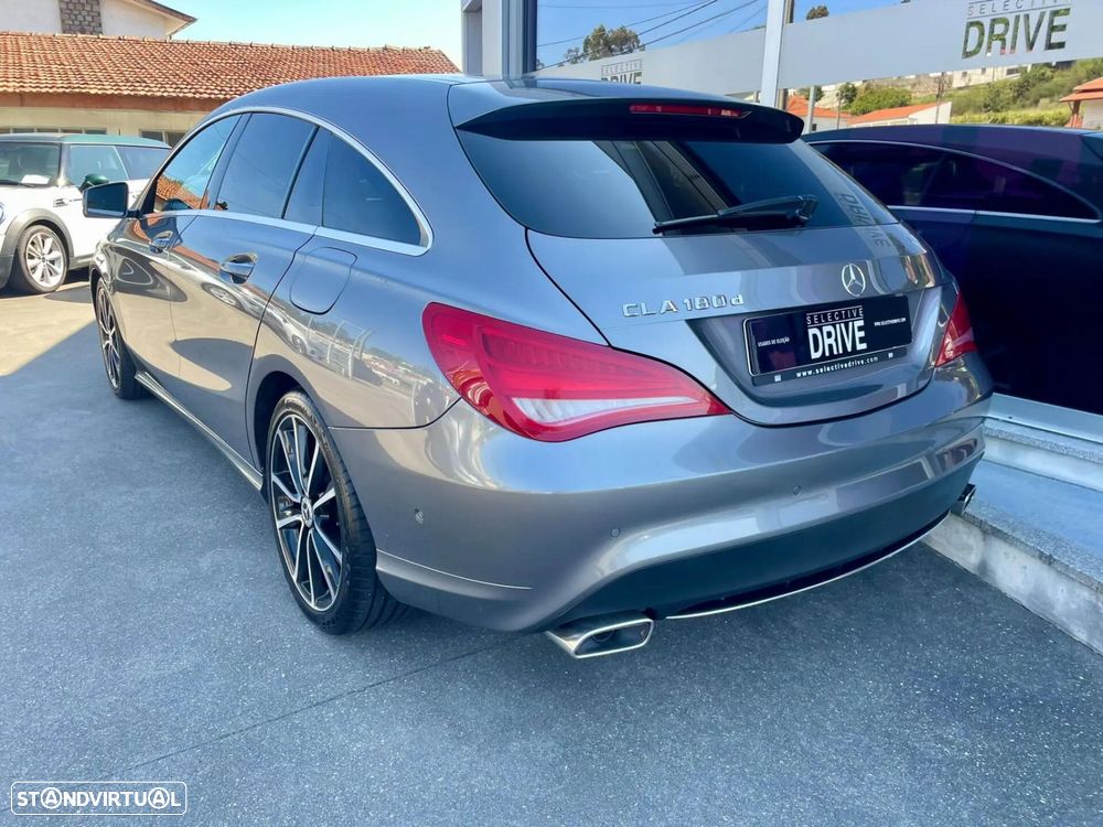 Mercedes-Benz CLA 180 d Shooting Brake Urban - 7