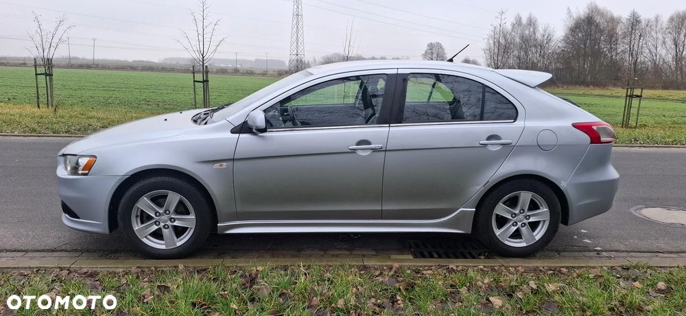 Mitsubishi Lancer 2.0 DID Intense - 3