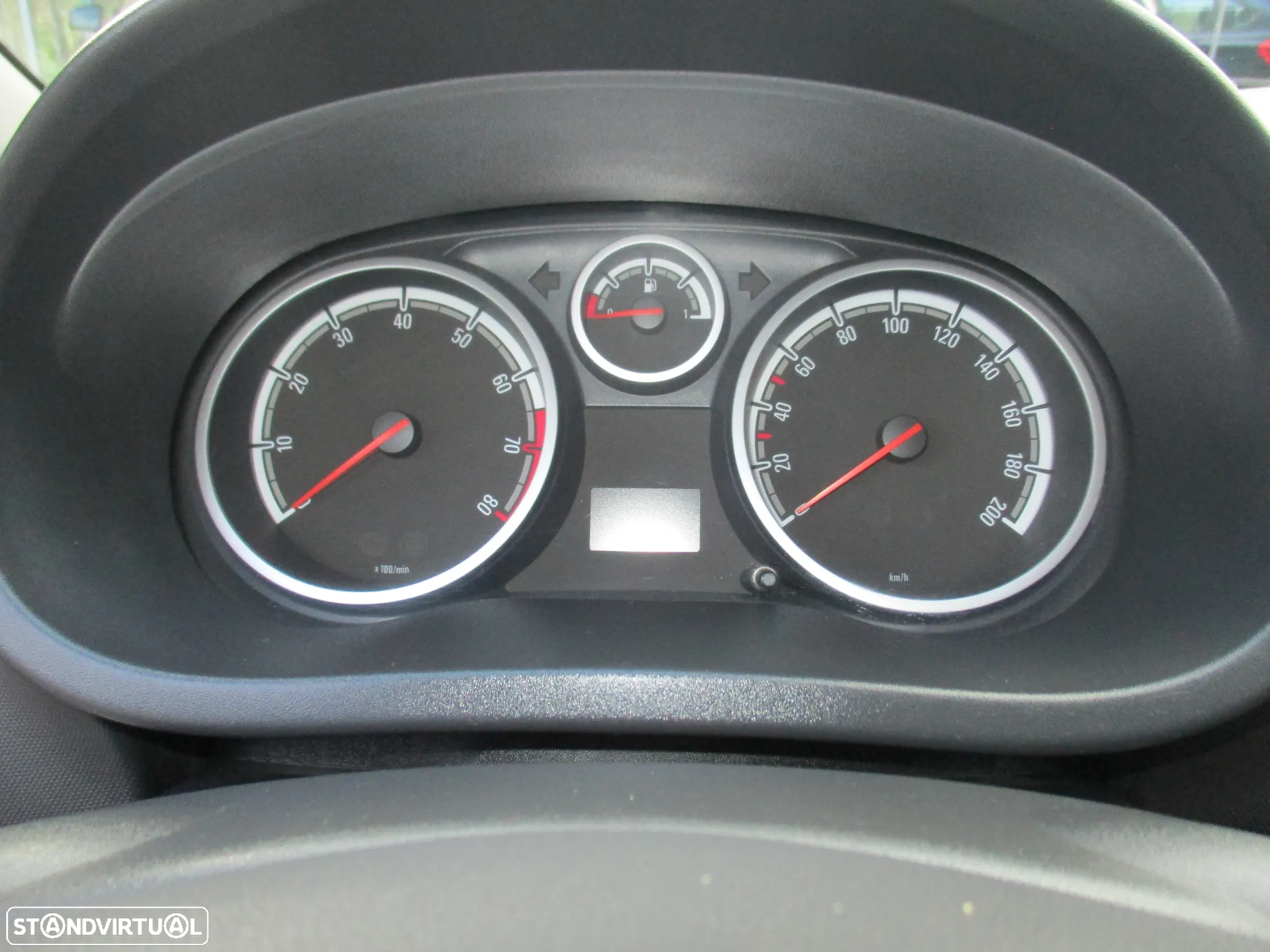 Opel Corsa 1.2 City S/S - 10