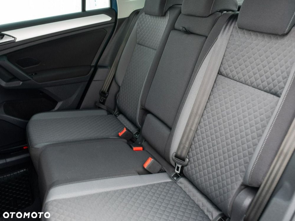 Volkswagen Tiguan - 29