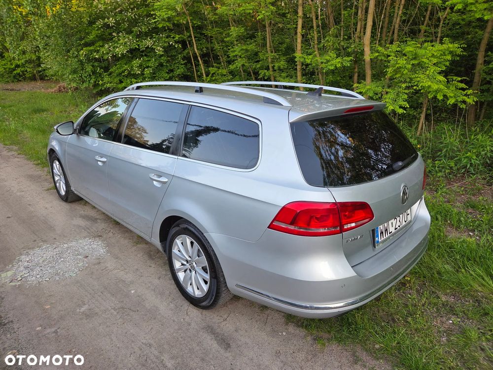 Volkswagen Passat 2.0 TDI Comfortline - 10