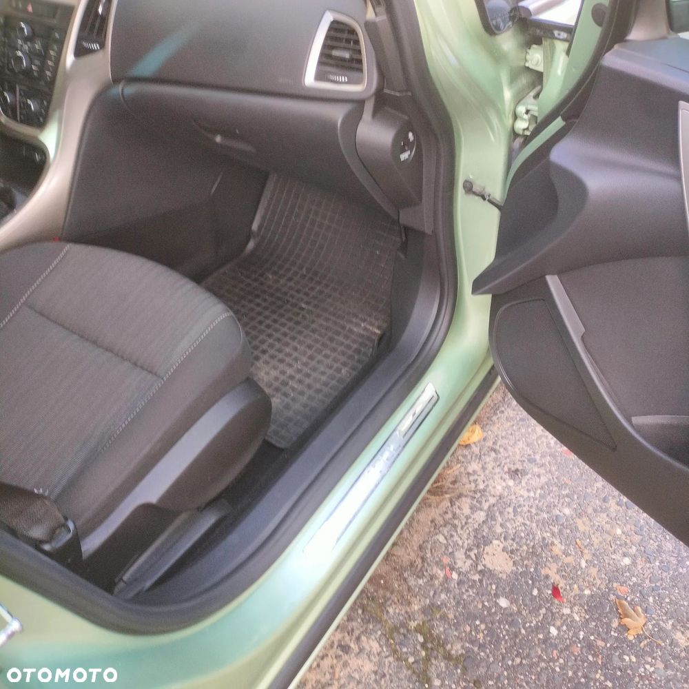 Opel Astra - 17