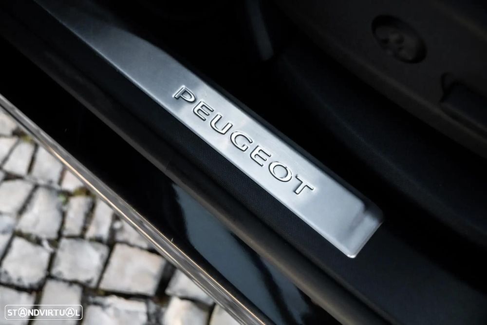 Peugeot 3008 2.0 BlueHDi GT Line EAT8 - 35