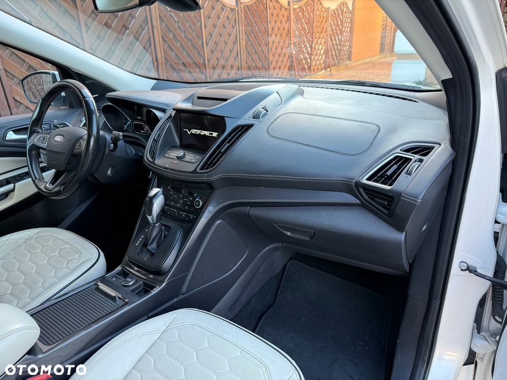 Ford Kuga 2.0 TDCi 4WD Titanium - 16