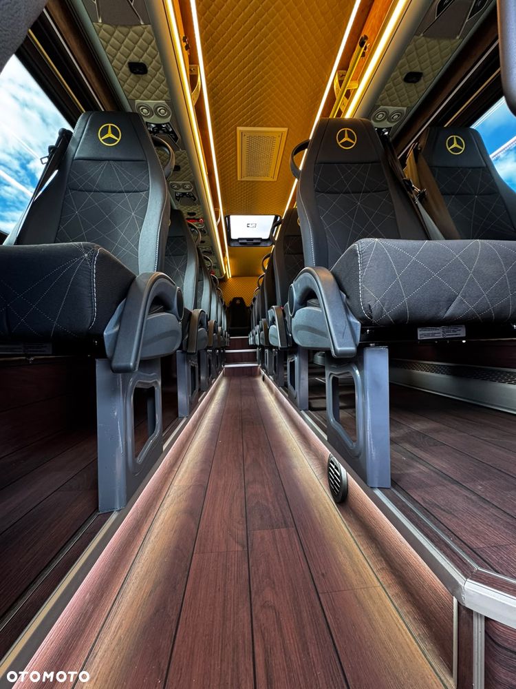 Mercedes-Benz Sprinter 519 - 6