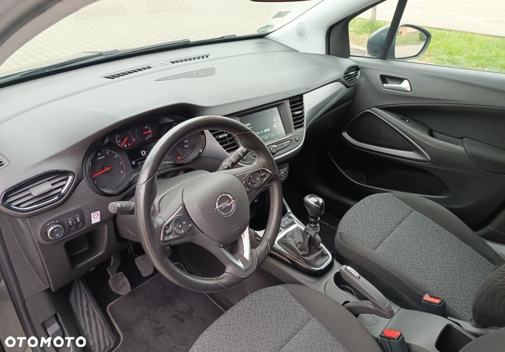 Opel Crossland X - 22