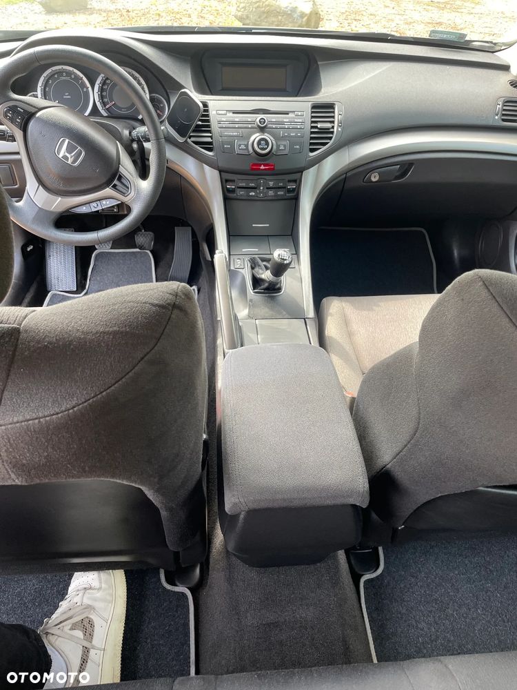 Honda Accord 2.0 Elegance - 11