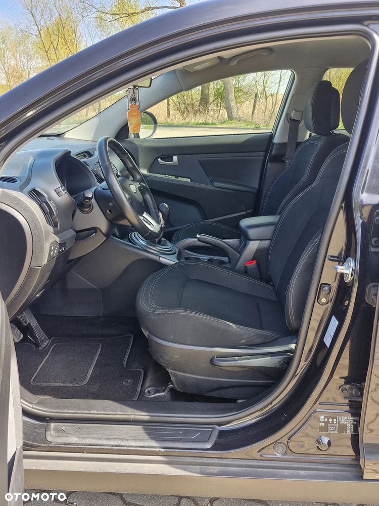 Kia Sportage 2.0 CRDI 2WD Spirit - 11