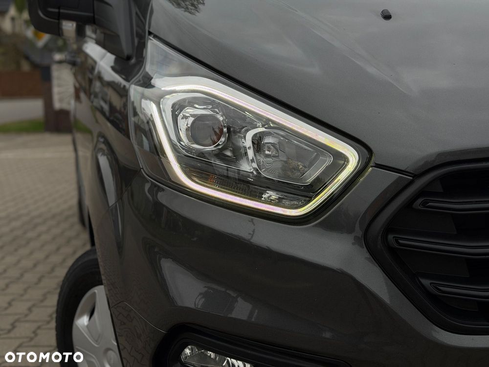 Ford TRANSIT CUSTOM - 7