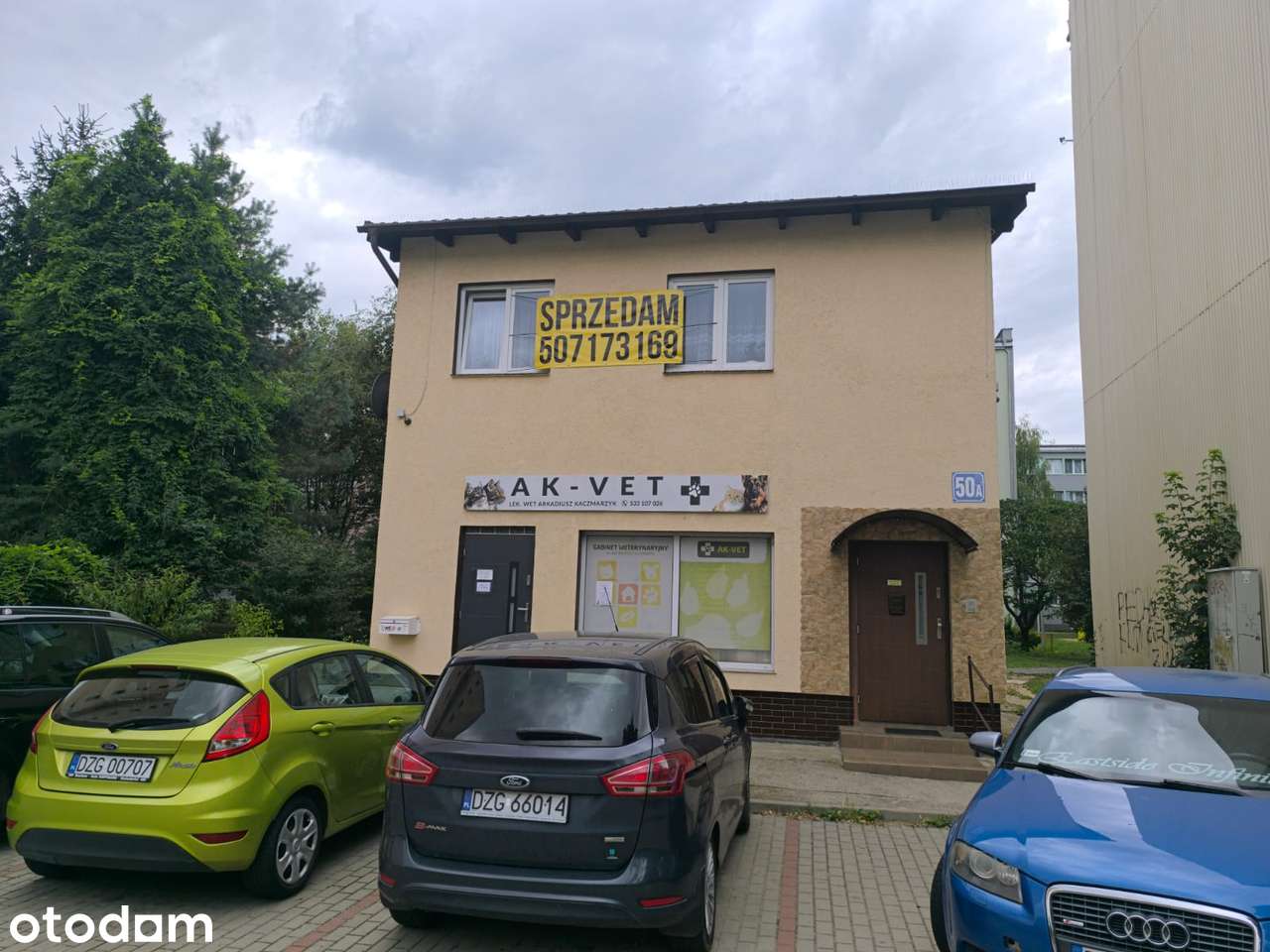 Mieszkanie z lokalem użytkowym na sprzedaż