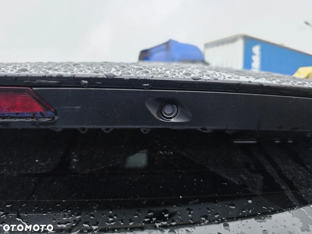 KAMERA COFANIA KLAPY BAGAŻNIKA GÓRNA XPENG G6 PERFORMANCE - 1