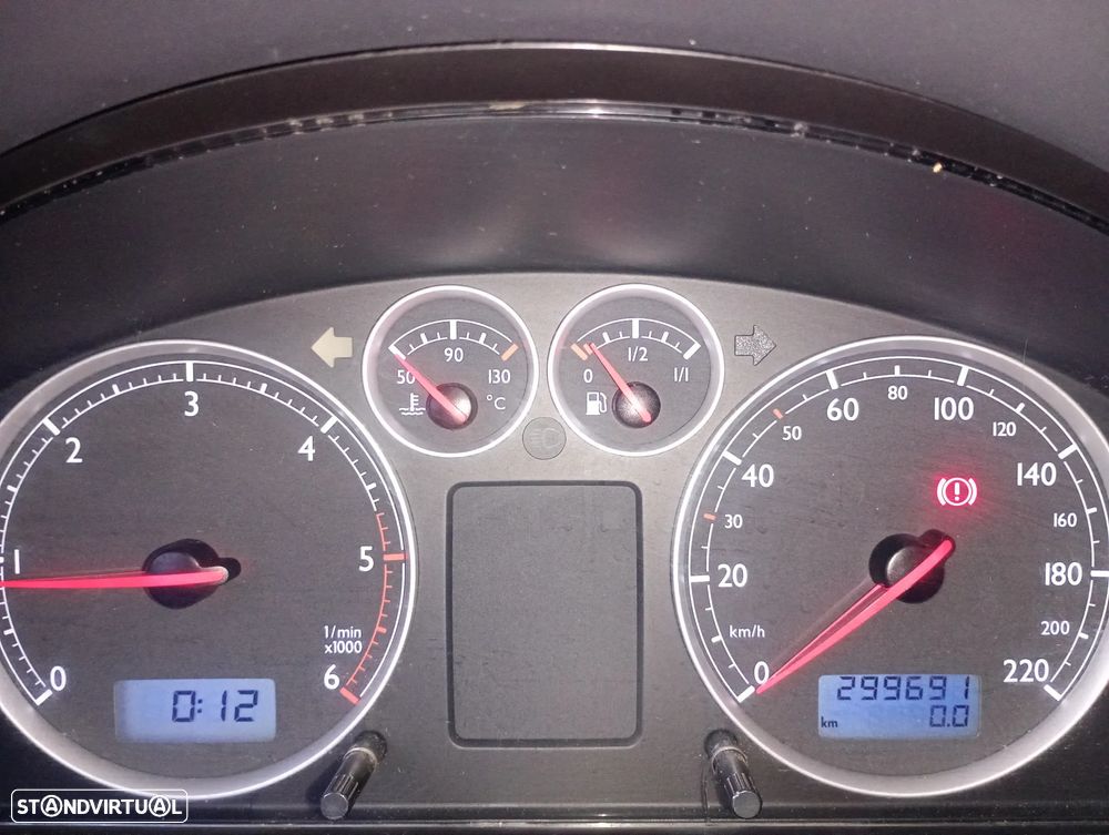 VW Sharan 1.9 TDI Highline - 17