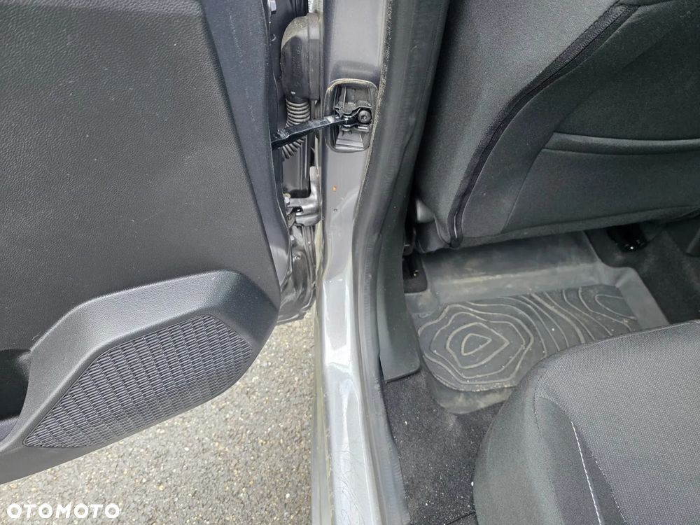 Dacia Sandero 1.0 TCe Essential - 10
