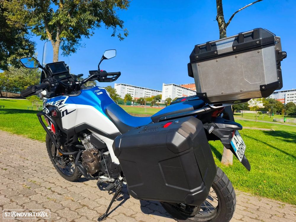 Honda Africa Twin 1100 - 12