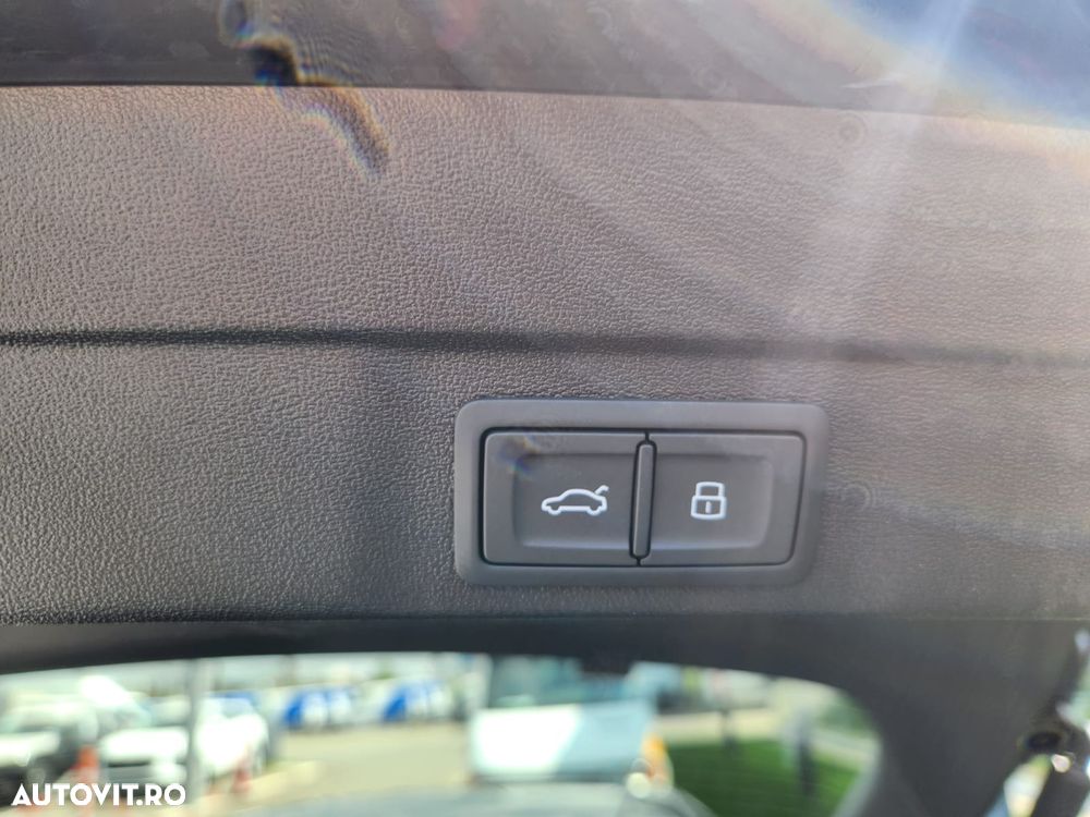 Audi A5 40 TDI quattro S tronic MHEV - 11