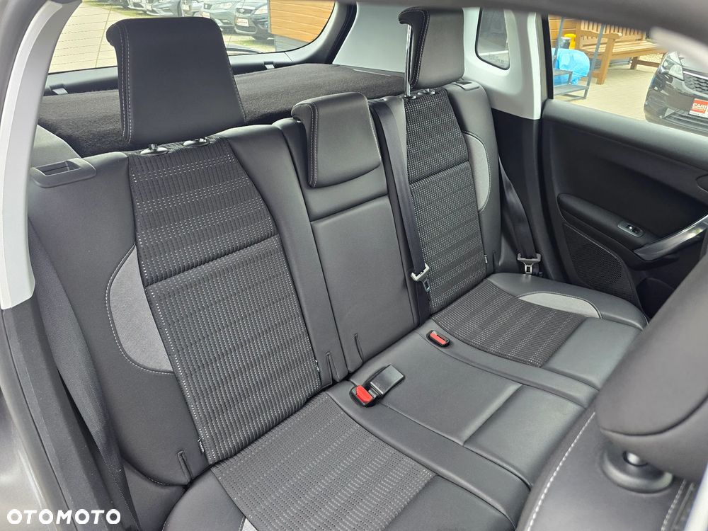 Peugeot 2008 - 15