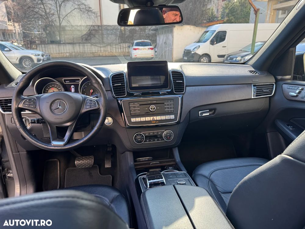 Mercedes-Benz GLE 400 4Matic 9G-TRONIC AMG Line - 24