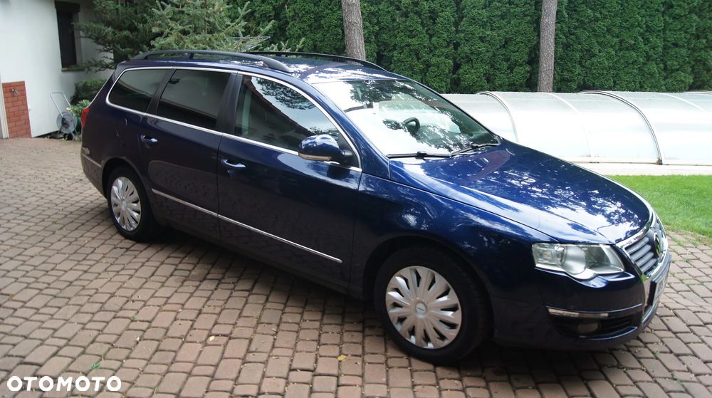 Volkswagen Passat 2.0 TDI Comfortline - 4