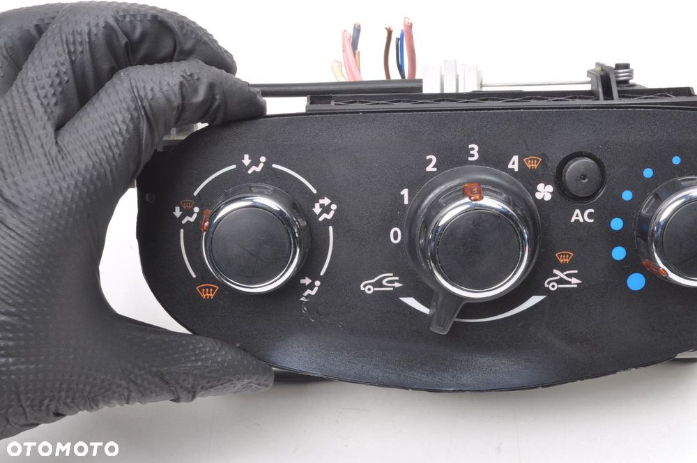 DACIA DUSTER PANEL KLIMATYZACJI - 3