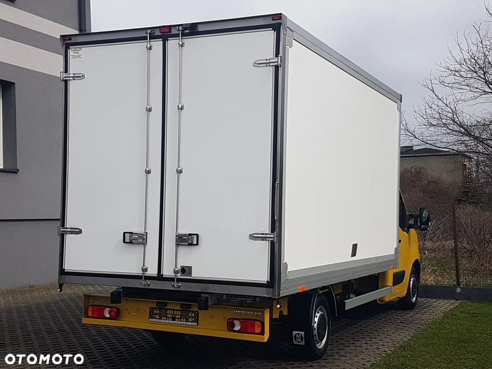 Renault MASTER KONTENER 8EP 4,22x2,23x2,22 KLIMA KRAJOWY MANUAL  6-BIEGÓW - 29