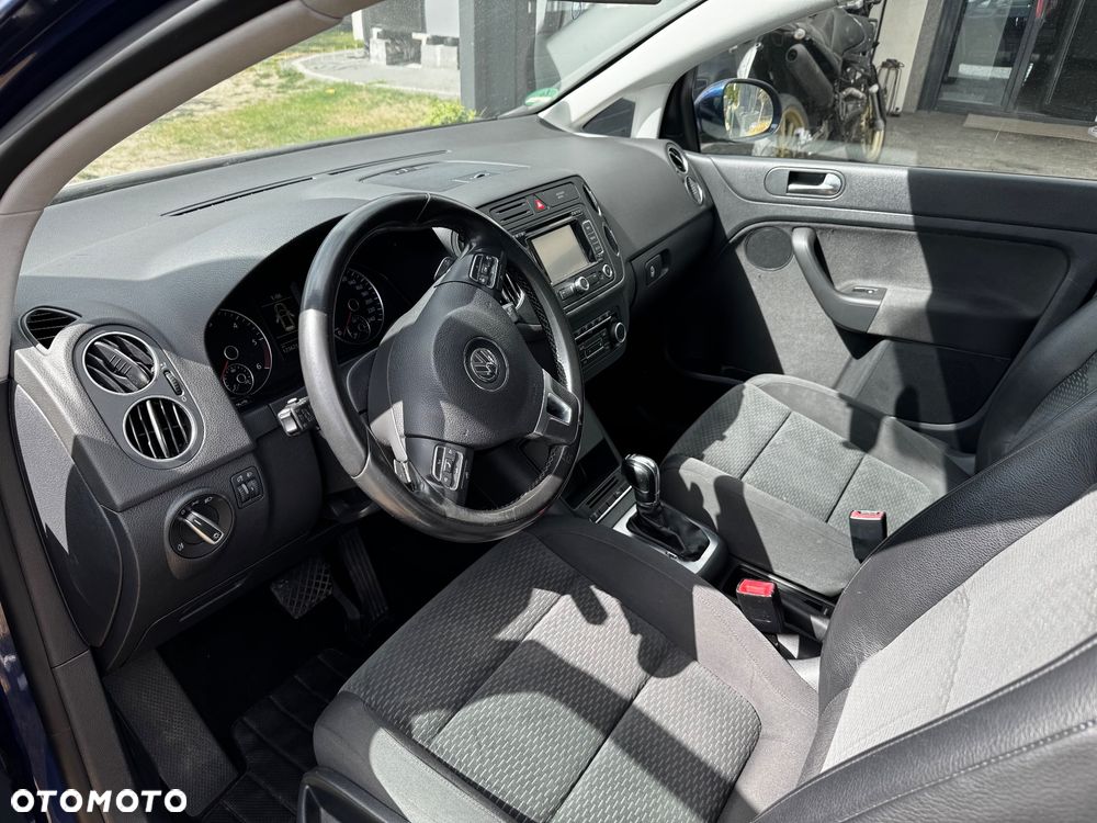 Volkswagen Golf Plus 2.0 TDI DSG Comfortline - 22