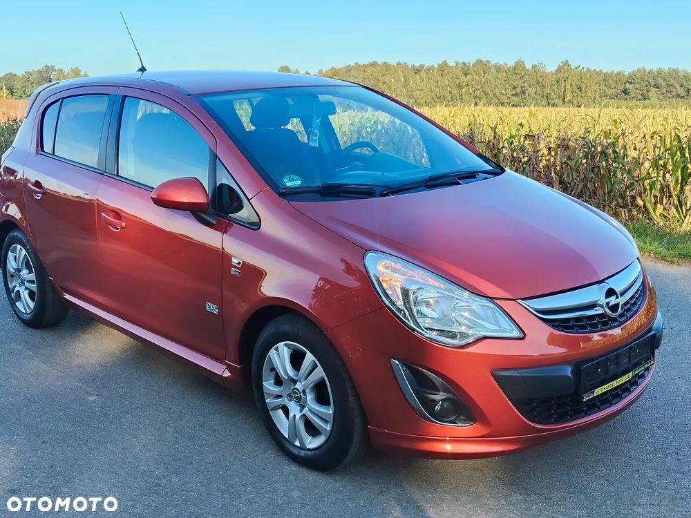 Opel Corsa 1.4 16V 150 Jahre - 9