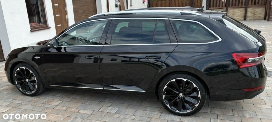 Skoda Superb 2.0 TSI L&K DSG - 3
