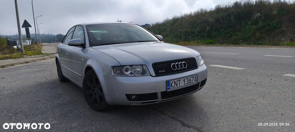Audi A4 - 1