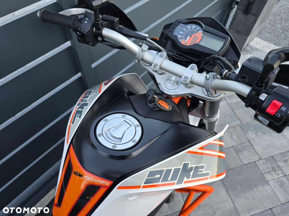 KTM Duke - 12
