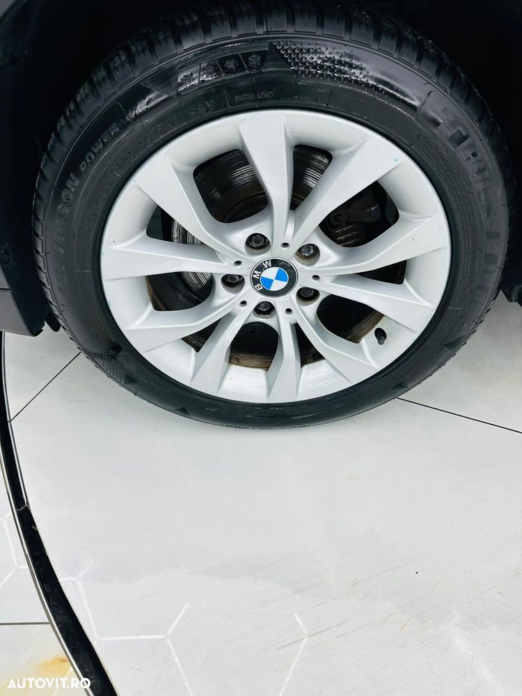 BMW X1 xDrive18d - 9