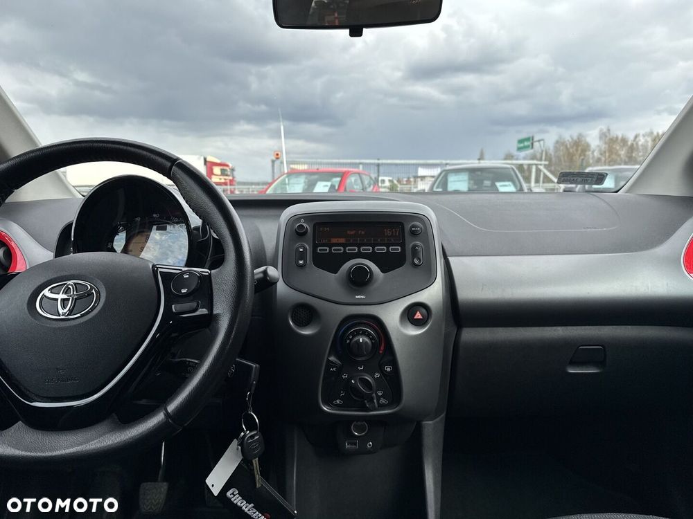 Toyota Aygo - 12