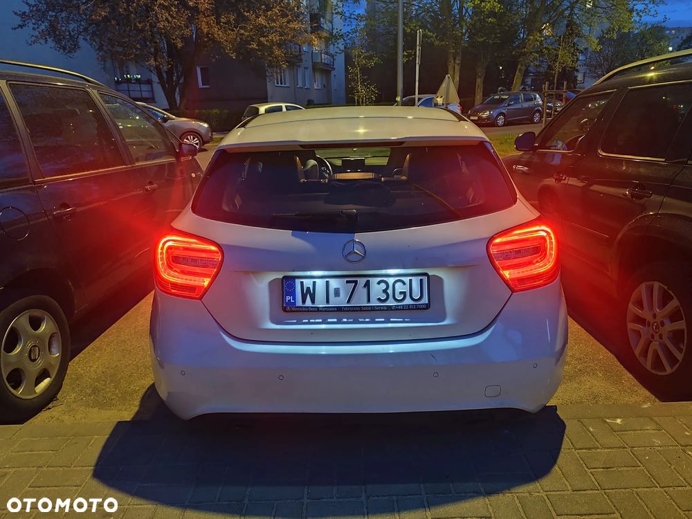 Mercedes-Benz Klasa A 180 7G-DCT AMG Line - 11