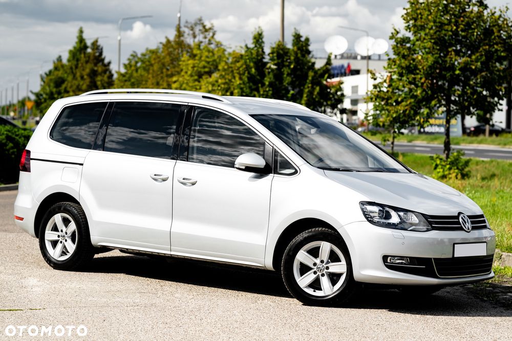 Volkswagen Sharan 2.0 TDI DSG BlueMotion Technology Highline - 4